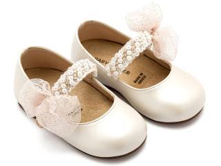 ΠΑΠΟΥΤΣΑΚΙΑ BABYWALKER ΚΟΡΙΤΣΙ  BS3596-IVORY