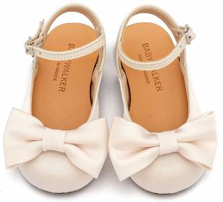 ΠΑΠΟΥΤΣΑΚΙΑ BABYWALKER ΚΟΡΙΤΣΙ BW4855-IVORY