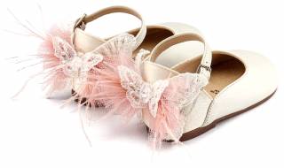 ΠΑΠΟΥΤΣΑΚΙΑ BABYWALKER BW4891-IVORY-PINK