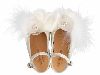 ΠΑΠΟΥΤΣΑΚΙΑ BABYWALKER EXC5772-IVORY