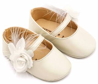 ΠΑΠΟΥΤΣΑΚΙΑ BABYWALKER MI1664-IVORY