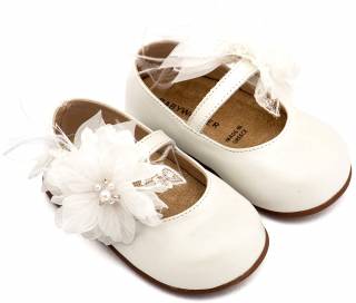 ΠΑΠΟΥΤΣΑΚΙΑ BABYWALKER ΚΟΡΙΤΣΙ  PRI2658-IVORY