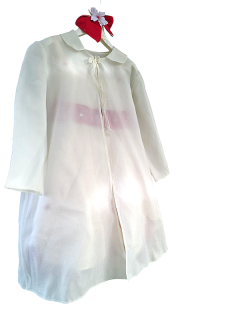 Φόρεμα Εκρού με Κόκκινη Ζώνη & Μαντώ