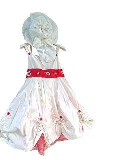 Φόρεμα Εκρού με Κόκκινη Ζώνη & Μαντώ